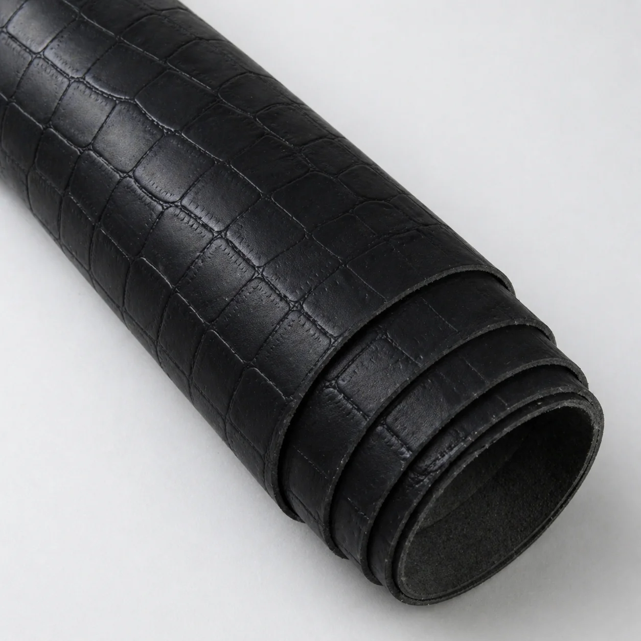 Classic Black Crocodile-Embossed Leather Side - Image 4