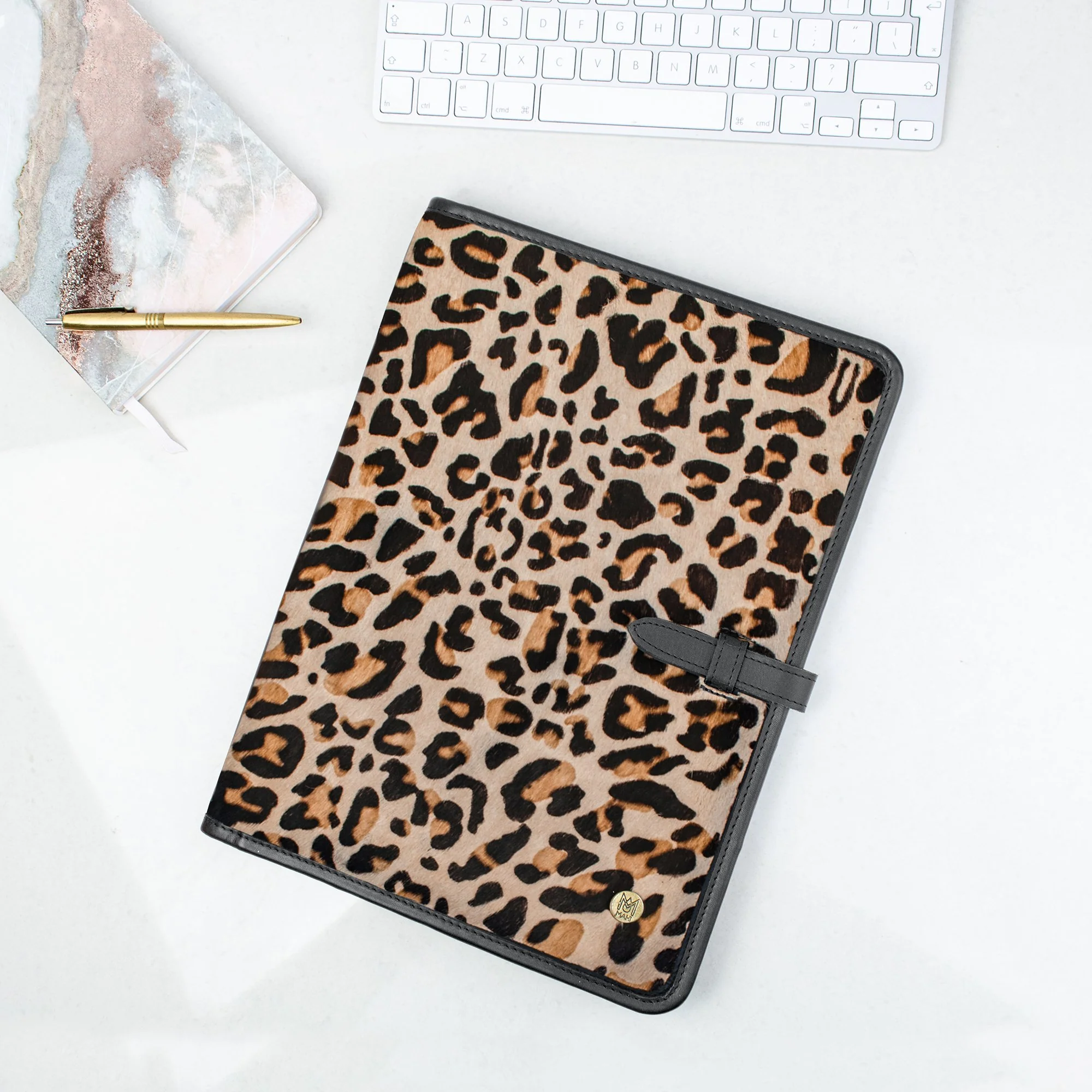 Classic Cowhide Portfolio - Image 2