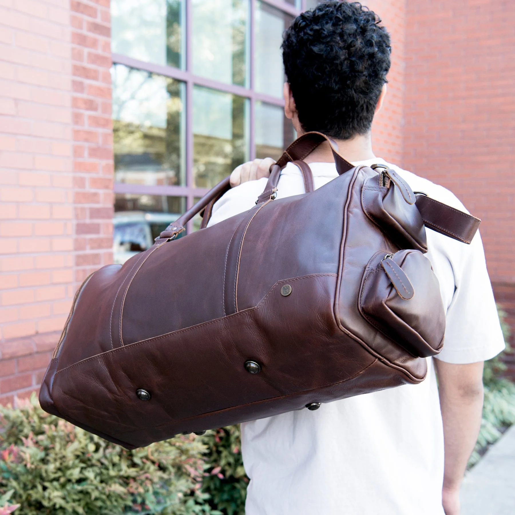 The Ultimate Traveller - Image 2