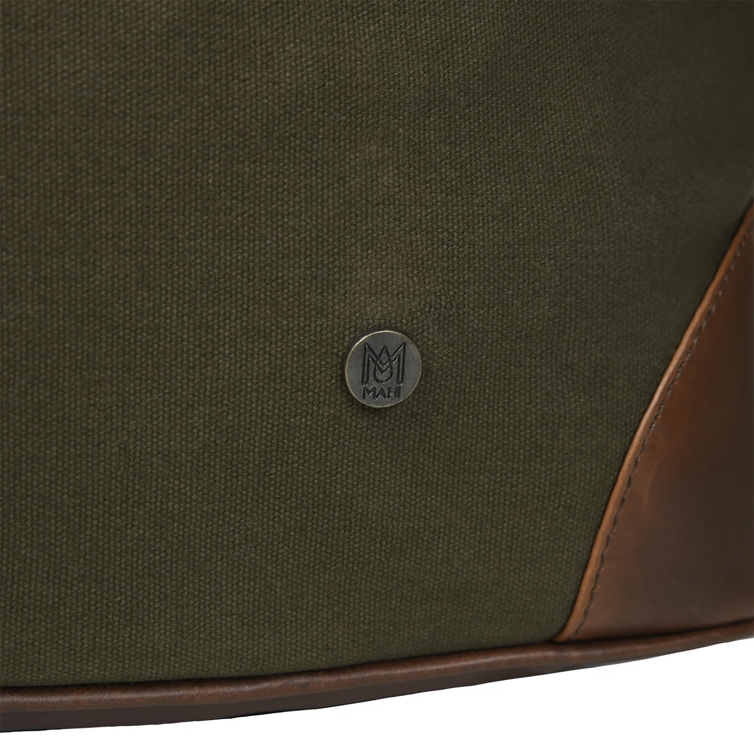 The Classic Travel Bag - Image 10