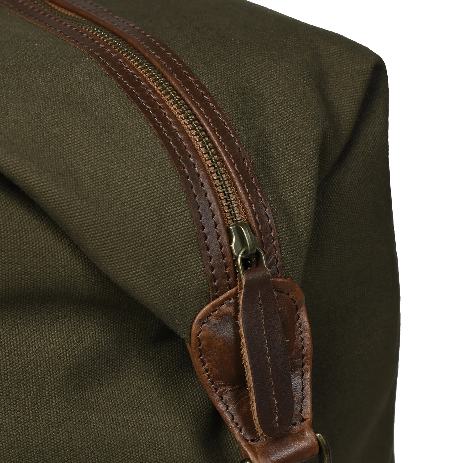 The Classic Travel Bag - Image 9